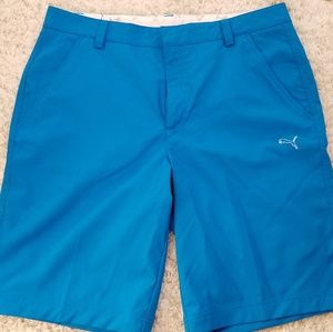 Puma golf shorts like new